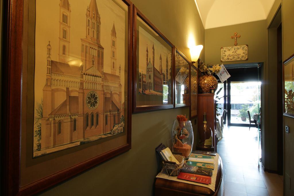 Il Giardinetto Hotel Vercelli Ngoại thất bức ảnh